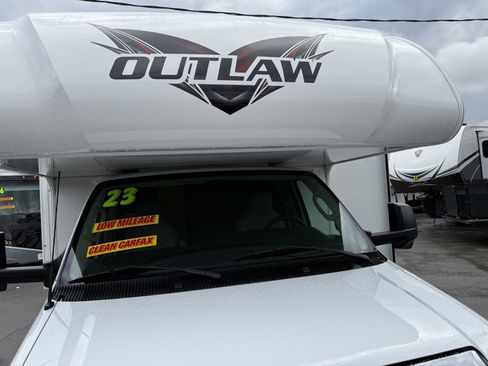 Used 2023 Ford E-450 and Econoline 450 Super Duty w/ Motorhome Prep Package image 3