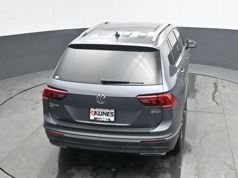Used 2020 Volkswagen Tiguan SEL w/ 3rd Row Seat Package image 37