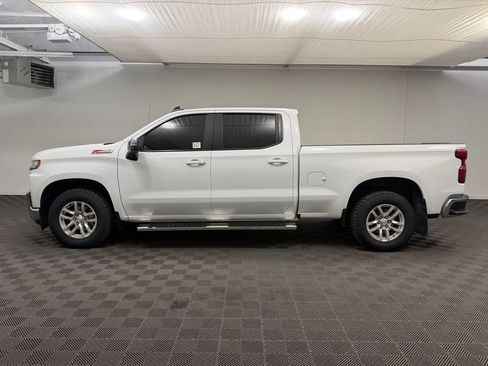Used 2022 Chevrolet Silverado 1500 LT w/ Z71 Off-Road Package AWD/4WD image 2