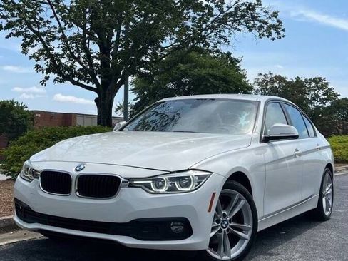 Used 2018 BMW 320i Sedan RWD image 1