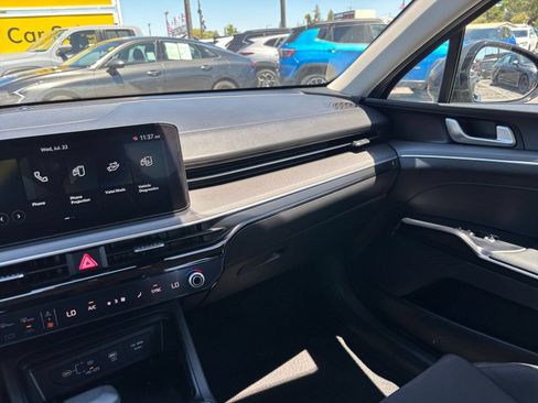 Used 2025 Kia K5 LXS FWD image 34
