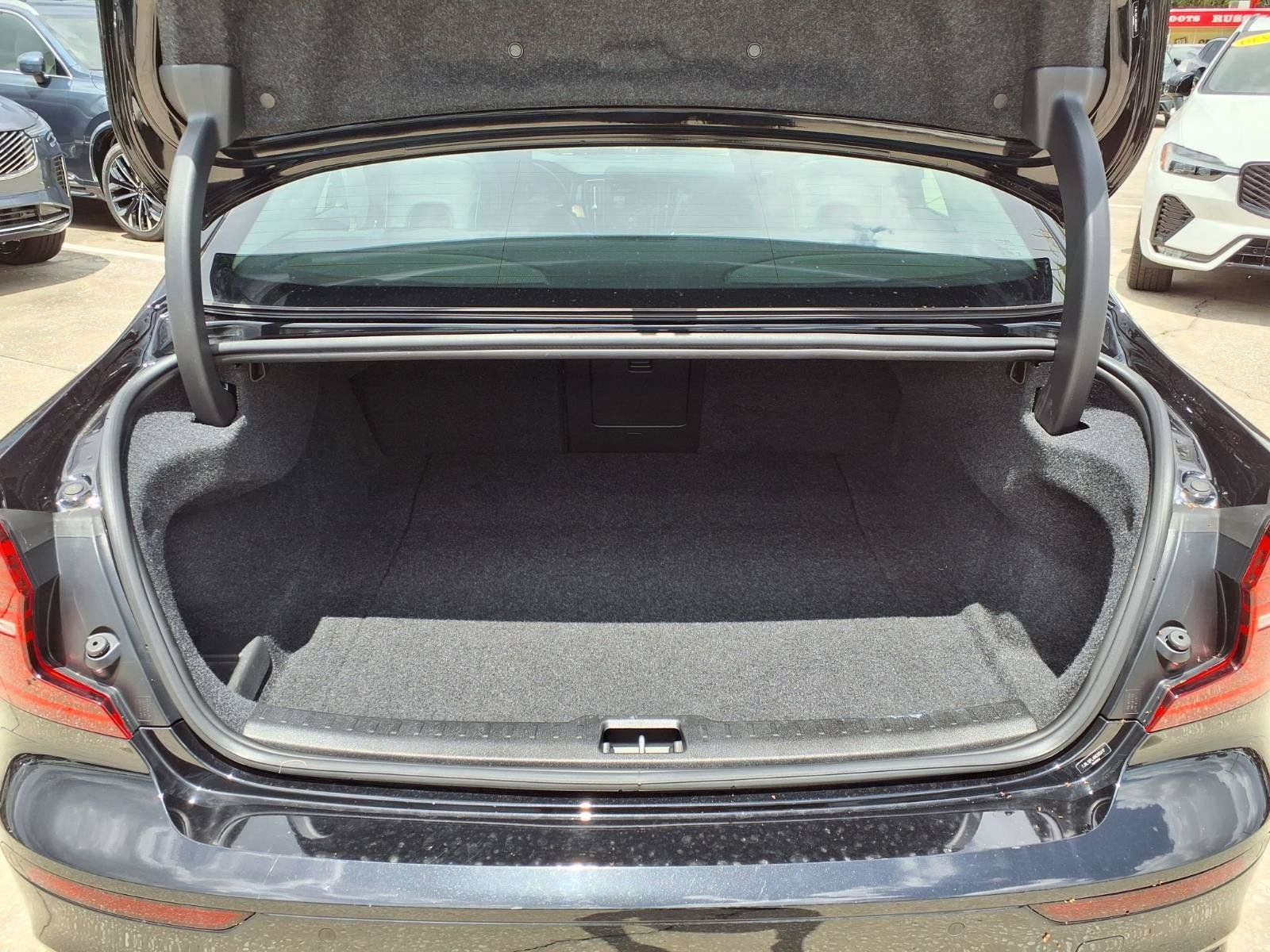 Certified 2024 Volvo S60 B5 Plus FWD image 18