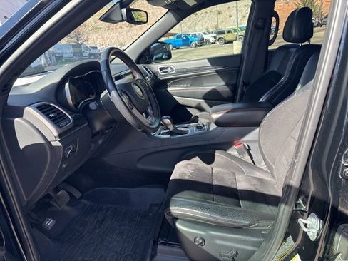 Used 2018 Jeep Grand Cherokee Trailhawk image 5