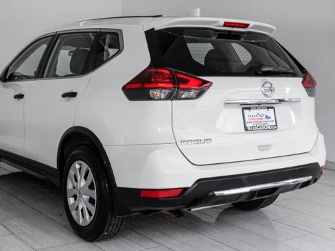 Used 2017 Nissan Rogue S FWD image 51