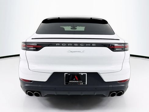 Certified 2021 Porsche Cayenne S AWD/4WD image 6