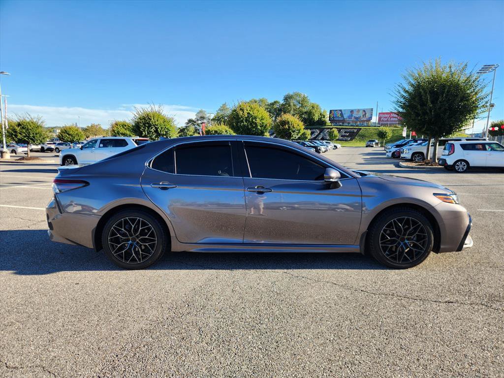 Used 2024 Toyota Camry XSE w/ Cold Weather Package FWD image 3