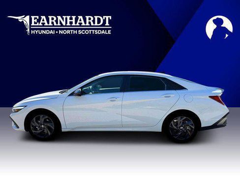 New 2026 Hyundai Elantra SEL Sport Premium image 3