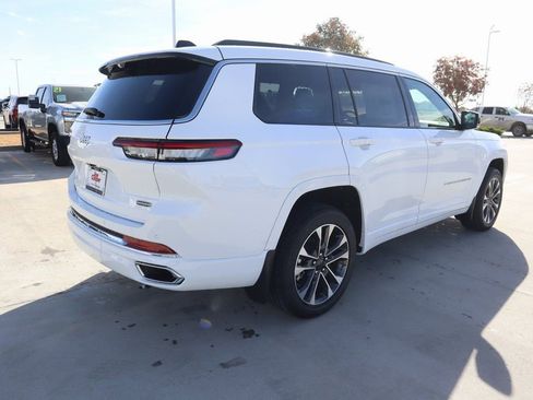 New 2025 Jeep Grand Cherokee L Overland w/ Luxury Tech Group IV AWD/4WD image 23