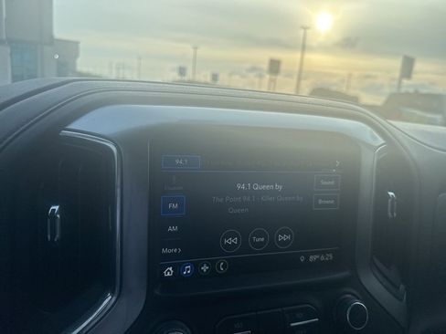 Used 2019 Chevrolet Silverado 1500 RST w/ All-Star Edition AWD/4WD image 18