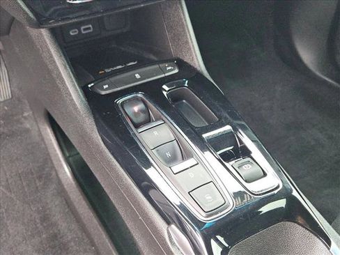 Used 2023 Chevrolet Bolt LT w/ Infotainment Package image 17