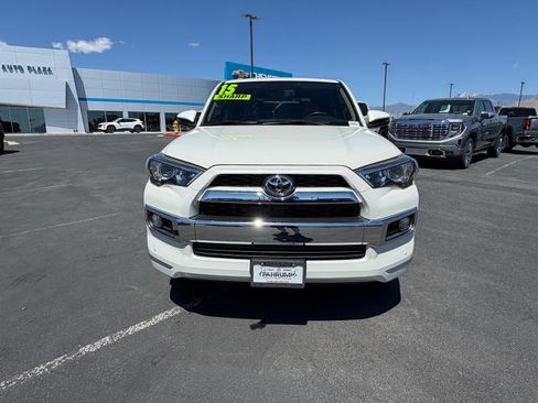 Used 2015 Toyota 4Runner Limited AWD/4WD image 8