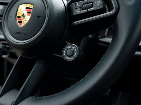 Used 2020 Porsche 911 Carrera 4S image 30