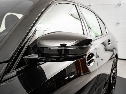 New 2026 BMW 330i xDrive Sedan w/ M Sport Package image 15