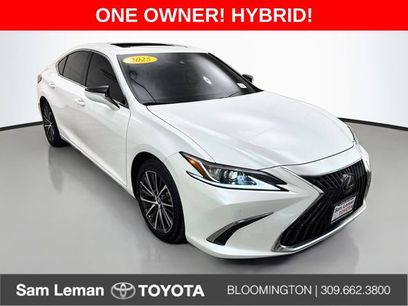 Used 2025 Lexus ES 300h w/ Premium Package