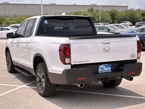 Used 2023 Honda Ridgeline Sport image 4
