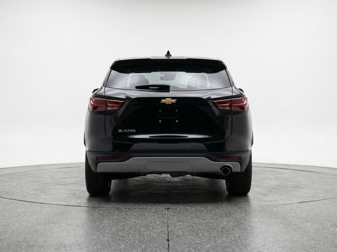 Used 2025 Chevrolet Blazer LT FWD image 7