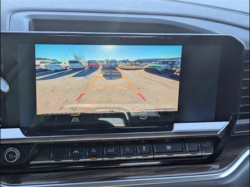 Used 2022 Chevrolet Silverado 1500 LT w/ Protection Package image 12