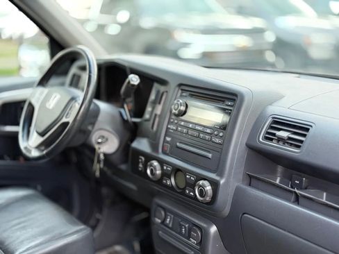 Used 2011 Honda Ridgeline RTL image 14