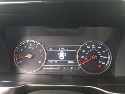 Used 2021 Kia Sorento S image 21