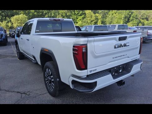 Used 2025 GMC Sierra 3500 Denali Ultimate w/ LPO, GMC Protection Package AWD/4WD image 2