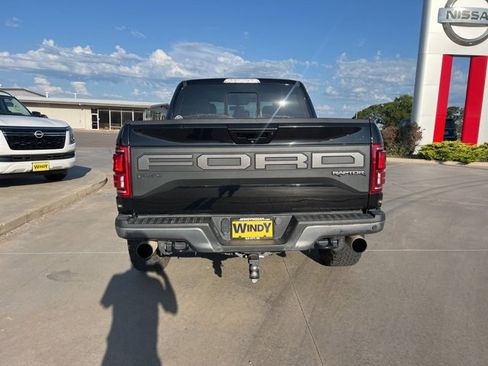 Used 2019 Ford F150 Raptor w/ Equipment Group 802A Luxury image 6