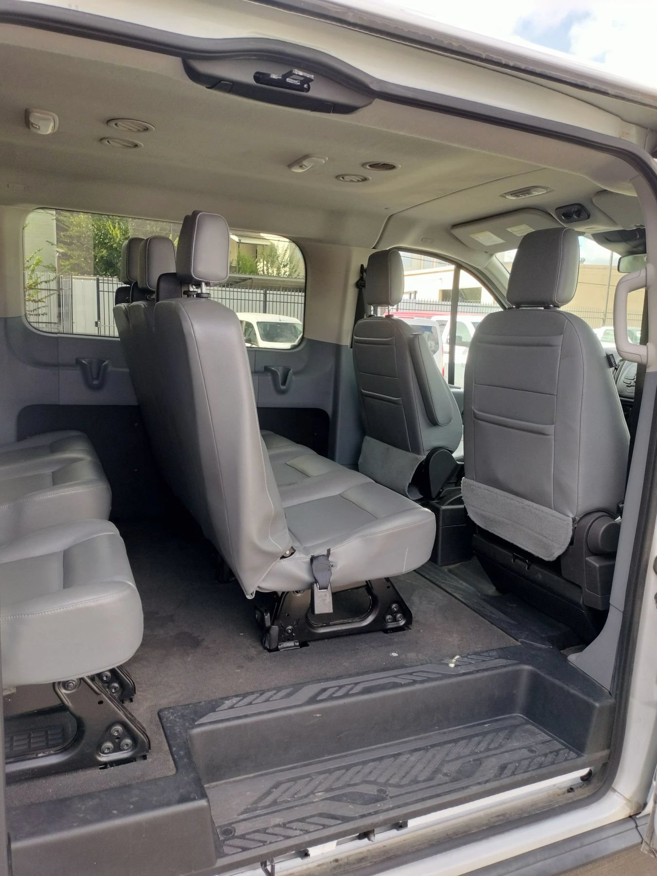 Used 2018 Ford Transit 350 XL RWD image 35
