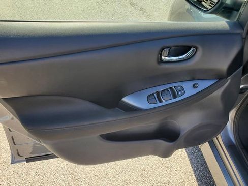Certified 2024 Nissan Leaf S FWD image 15