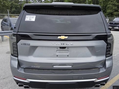 Used 2025 Chevrolet Tahoe High Country w/ Sun And Tow Package AWD/4WD image 5