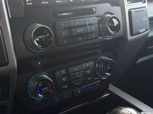 Used 2017 Ford F150 Lariat AWD/4WD image 10