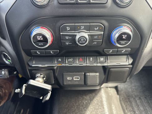 Used 2021 GMC Sierra 1500 Elevation AWD/4WD image 18