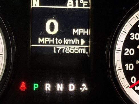 Used 2017 RAM 2500 SLT AWD/4WD image 13