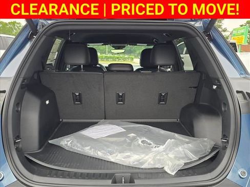 New 2026 Chevrolet Equinox LT w/ Convenience Package II AWD/4WD image 29
