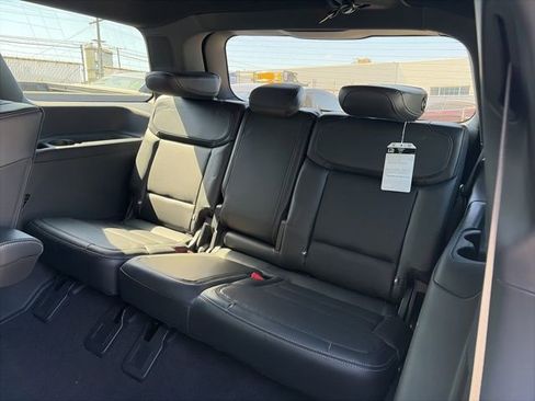 Used 2025 Ford Expedition Platinum w/ Stealth Performance Package image 11