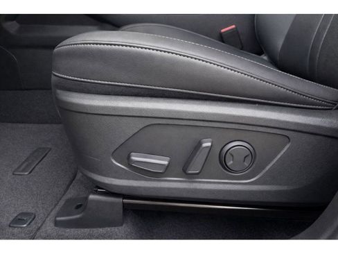 Used 2022 Kia Sorento EX image 13