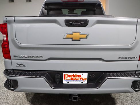 Used 2024 Chevrolet Silverado 1500 Custom AWD/4WD image 8