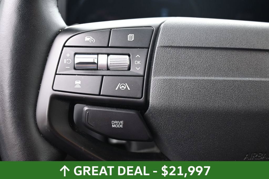 Used 2026 Kia Sportage LX FWD image 26