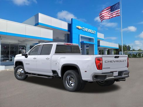 New 2026 Chevrolet Silverado 3500 LTZ w/ LTZ Convenience Package AWD/4WD image 3