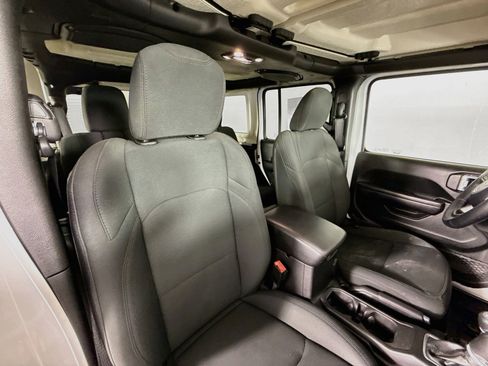 Used 2021 Jeep Wrangler Unlimited Sport AWD/4WD image 34