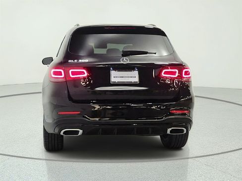 Used 2022 Mercedes-Benz GLC 300 image 6