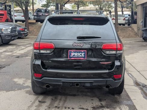 Used 2018 Jeep Grand Cherokee Trailhawk w/ Trailhawk Luxury Group AWD/4WD image 6