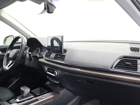Used 2023 Audi Q5 2.0T Premium w/ Convenience Package AWD/4WD image 23