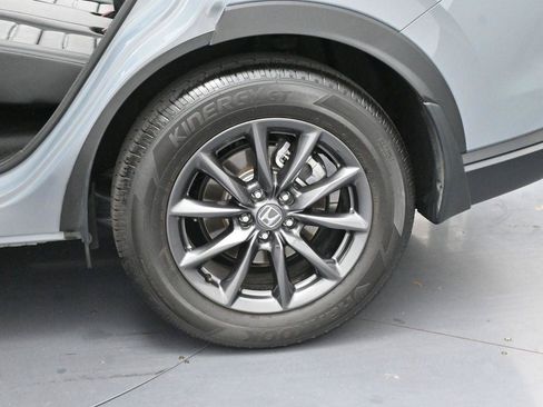 Used 2025 Chrysler Pacifica Select FWD image 34