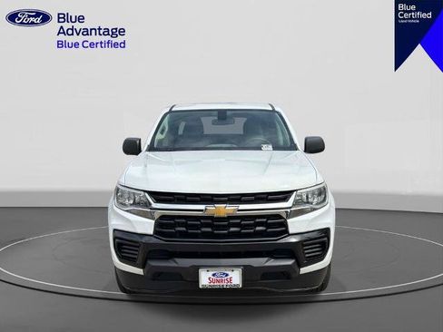 Used 2021 Chevrolet Colorado W/T w/ WT Convenience Package RWD image 3