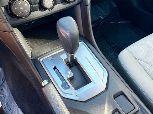 Used 2023 Subaru Impreza 2.0i image 16