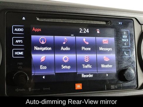 Used 2018 Toyota Tacoma TRD Off-Road image 28