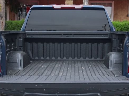 Used 2022 Chevrolet Silverado 1500 Custom RWD image 8