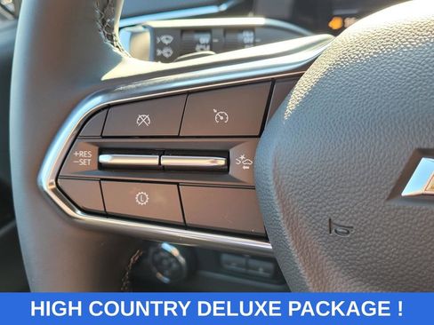 New 2026 Chevrolet Suburban High Country image 25