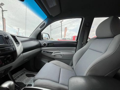 Used 2013 Toyota Tacoma 4x4 Double Cab w/ TRD Sport Pkg image 16