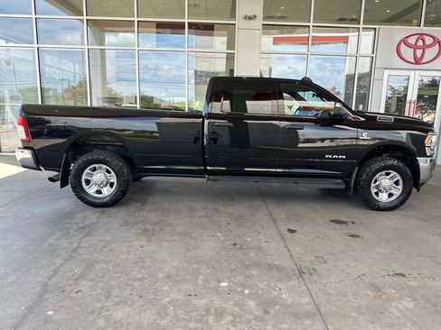 Used 2022 RAM 3500 Tradesman AWD/4WD image 10