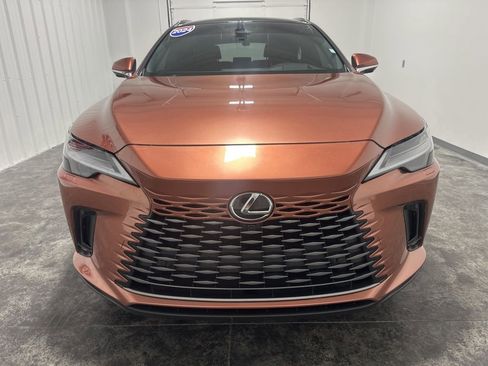 Used 2024 Lexus RX 450h AWD w/ Luxury Package image 2